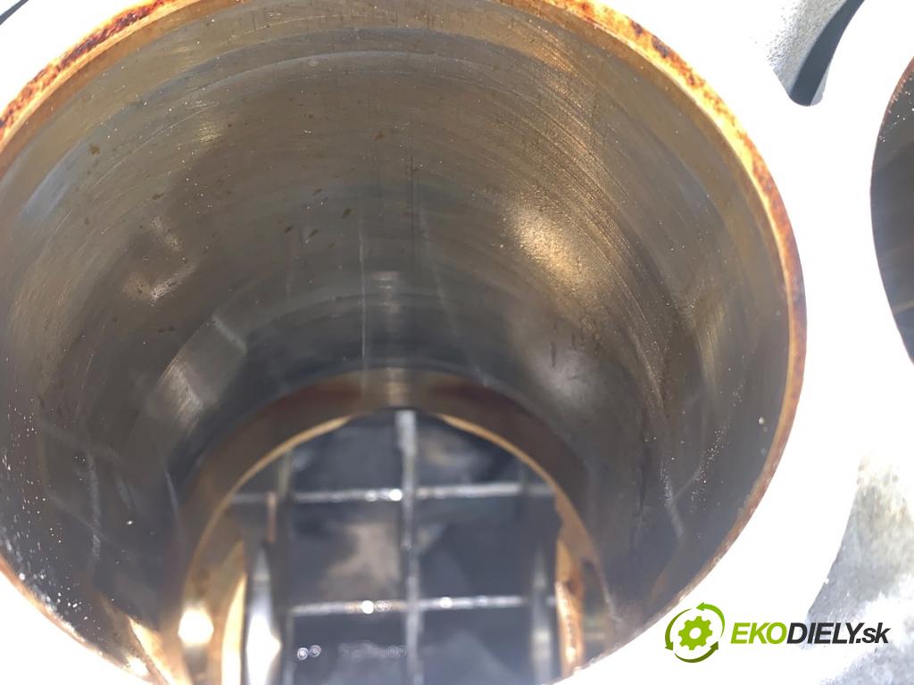 KIA SPORTAGE IV SUV 2017 130 kW 1.6 TGDI AWD 1591 blok Motor G4FJ (Blok motora)