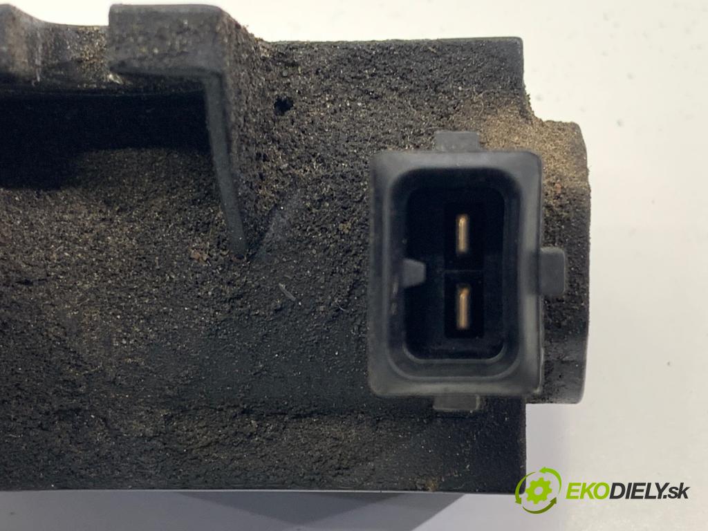 BMW E71 SUV 2008 225 kW xDrive 35 i 2979 Ventil tlaku 7582652 (Ventil)