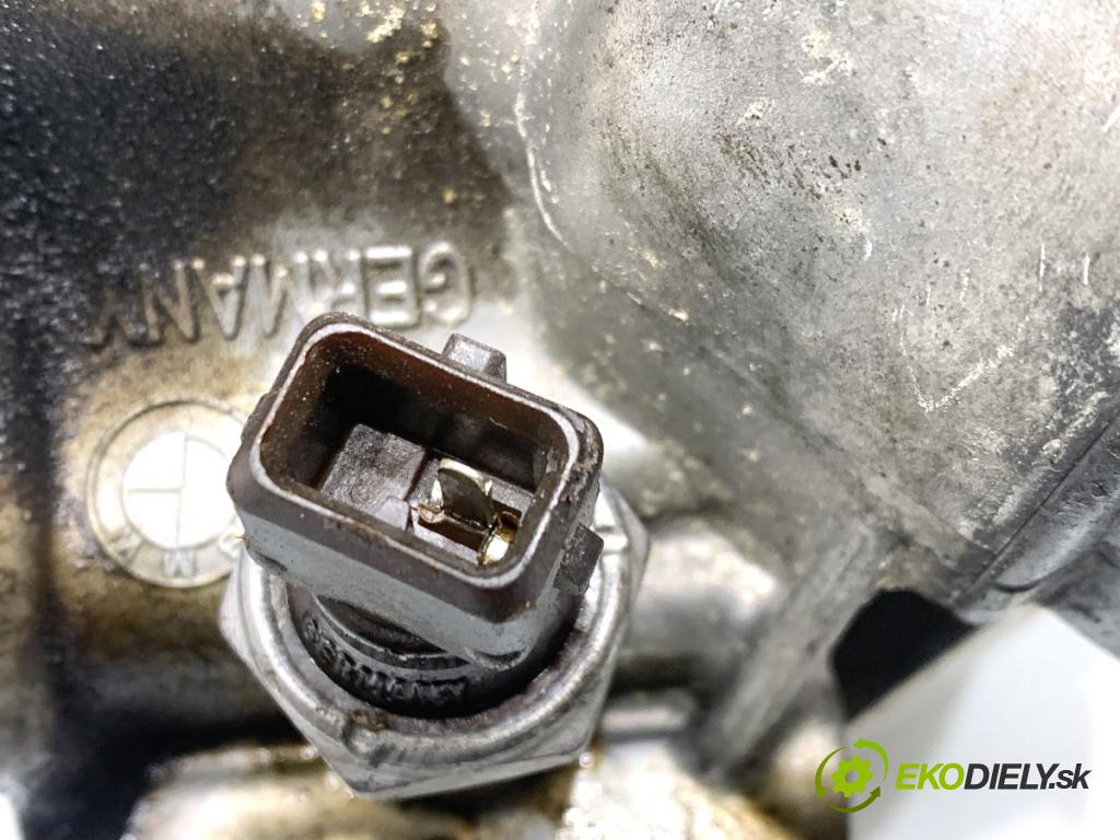 BMW E71 SUV 2008 225 kW xDrive 35 i 2979 Obal filtra oleja 7516383 (Obal olejového filtra)