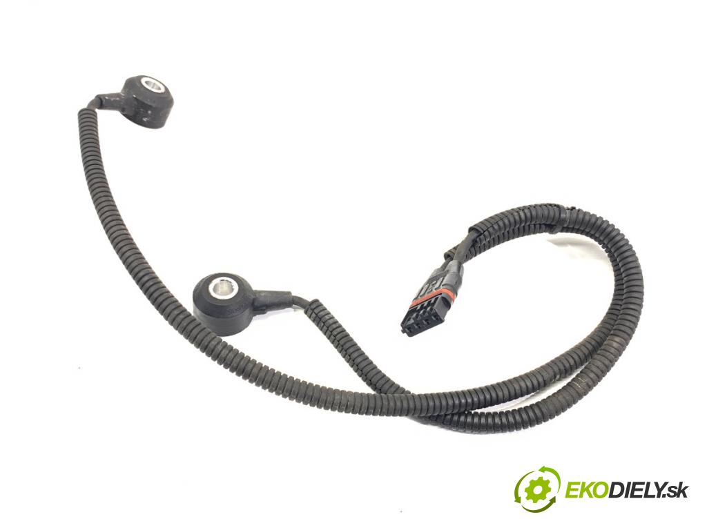 BMW E71 SUV 2008 225 kW xDrive 35 i 2979 Snímač klepania 7566786 (Snímač)