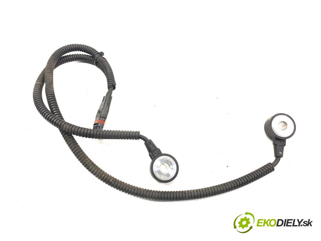 BMW E71 SUV 2008 225 kW xDrive 35 i 2979 Snímač klepania 7566786 (Snímač)