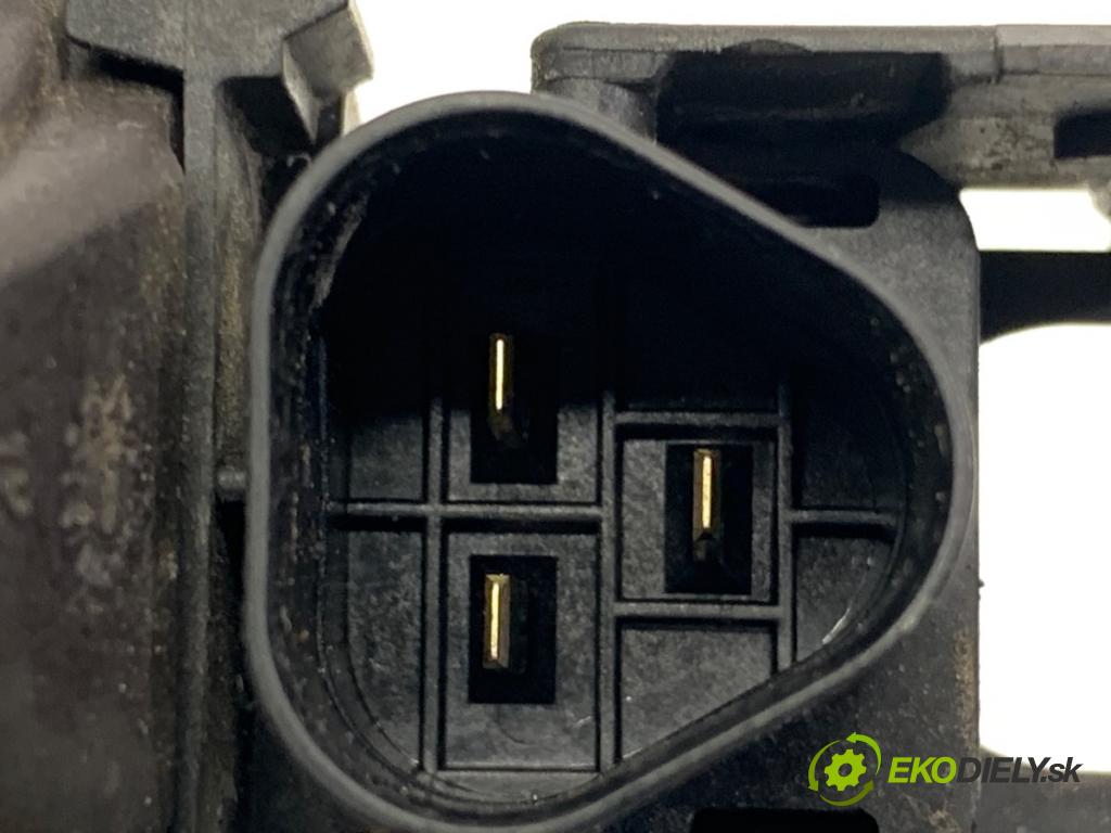 BMW E71 SUV 2008 225 kW xDrive 35 i 2979 Cievka zapaľovacia 7571643 (Zapaľovacia cievka)