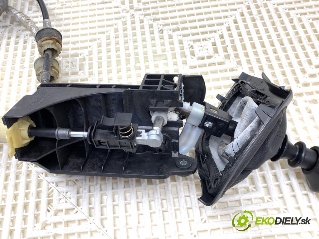 CITROEN JUMPER II Platforma / podwozie 2018 96 kW 2.0 BlueHDi 130 1997 Kulisa 502949200 (Rýchlostná páka (kulisa))