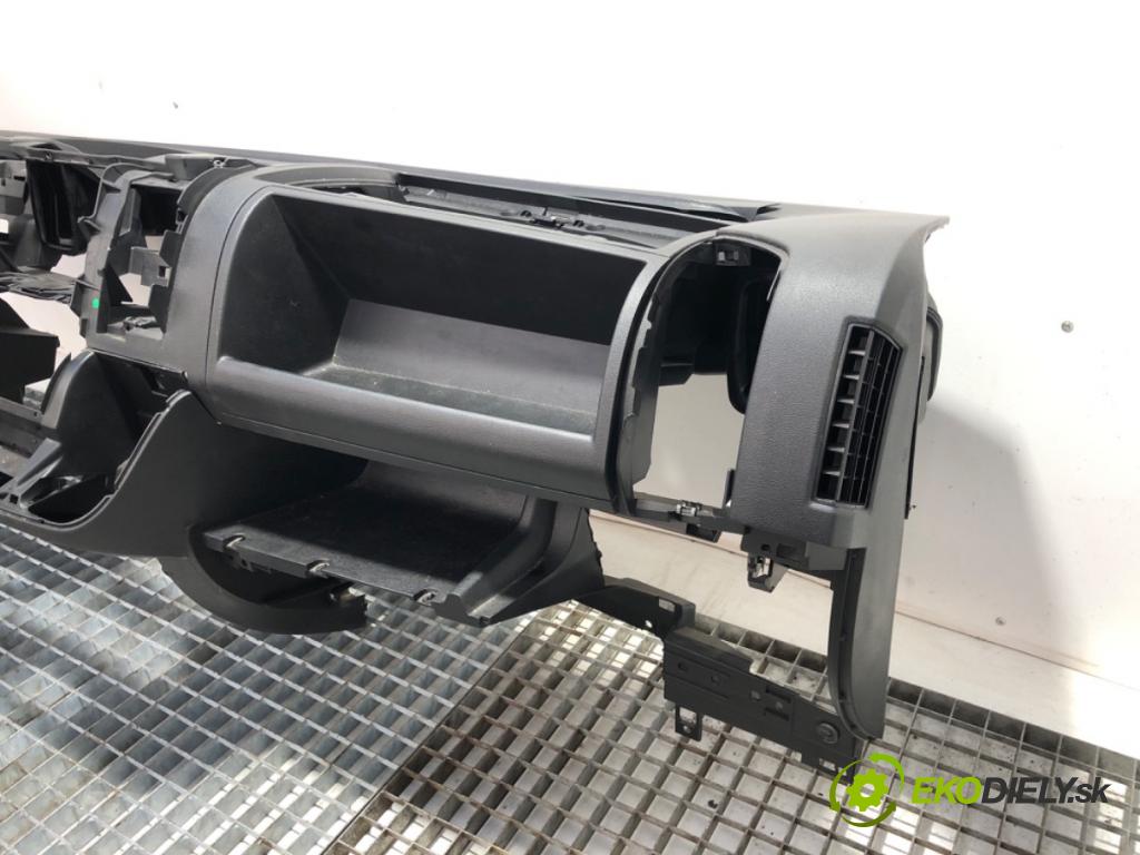 CITROEN JUMPER II Platforma / podwozie 2018 96 kW 2.0 BlueHDi 130 1997 Palubná doska  (Palubná doska)