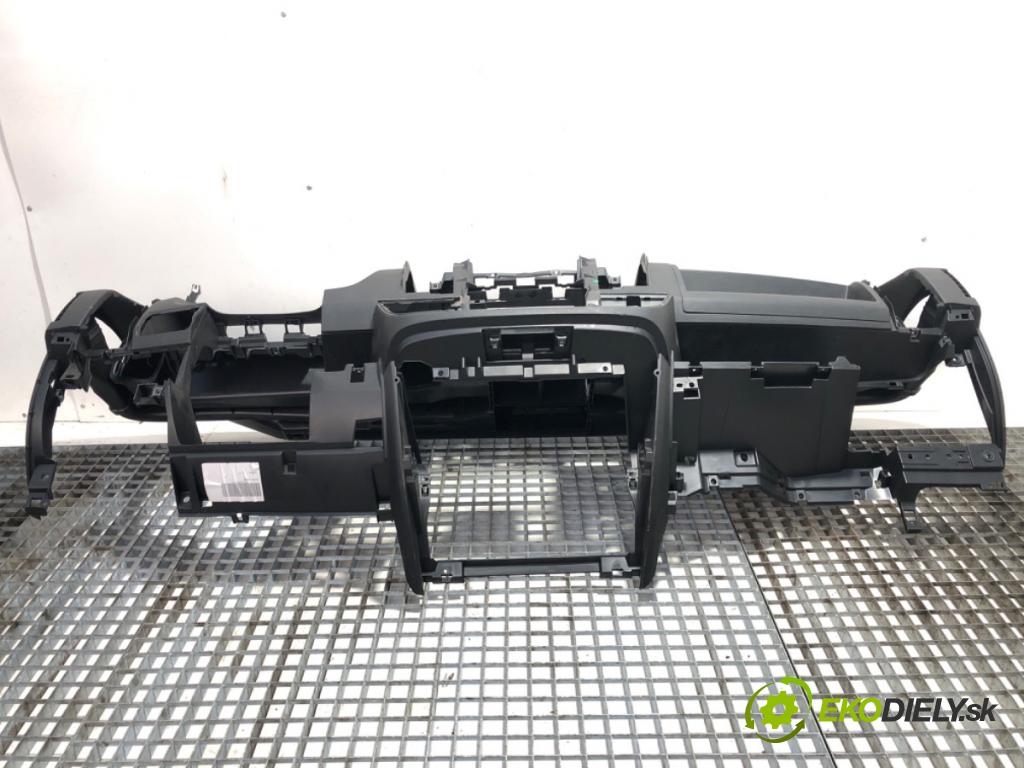 CITROEN JUMPER II Platforma / podwozie 2018 96 kW 2.0 BlueHDi 130 1997 Palubná doska  (Palubná doska)