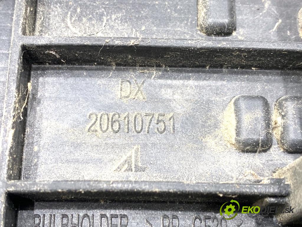 CITROEN JUMPER II Platforma / podwozie 2018 96 kW 2.0 BlueHDi 130 1997 Svetlo pravy zad 1380672080