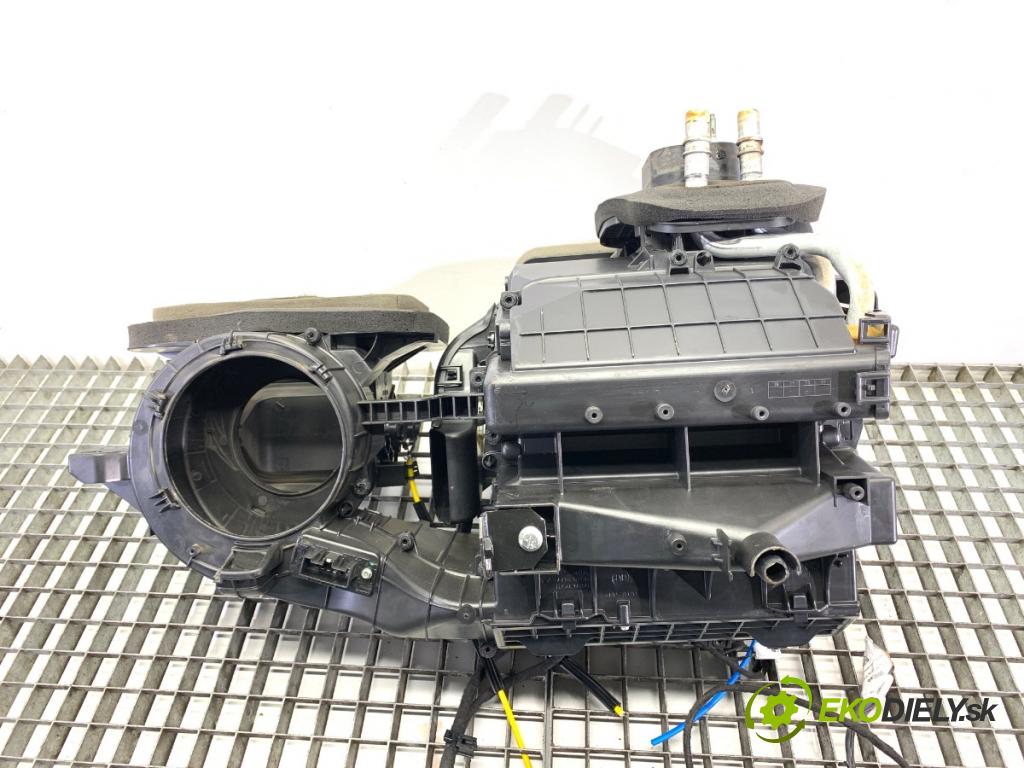 CITROEN JUMPER II Platforma / podwozie 2018 96 kW 2.0 BlueHDi 130 1997 topné těleso radiátor topení  (Radiátor topení)