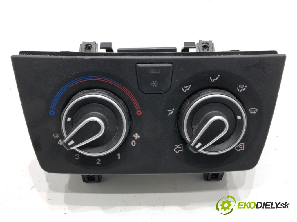 CITROEN JUMPER II Platforma / podwozie 2018 96 kW 2.0 BlueHDi 130 1997 Panel ovládania kúrenia A72000500 (Prepínacie páčky pod volantom)