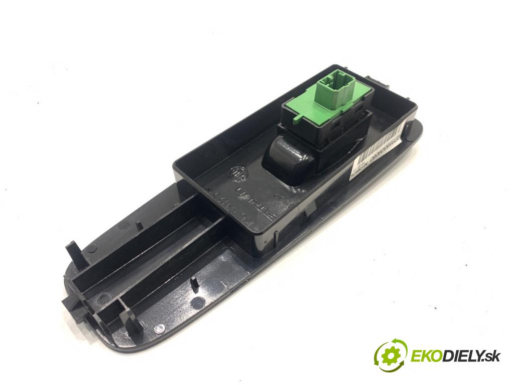 CITROEN JUMPER II Platforma / podwozie 2018 96 kW 2.0 BlueHDi 130 1997 Prepínač okien 07355329060 (Prepínacie páčky pod volantom)