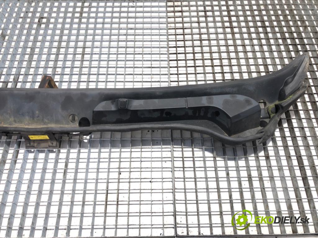 CITROEN JUMPER II Platforma / podwozie 2018 96 kW 2.0 BlueHDi 130 1997 Torpédo, plast pod čelné okno 1315953070 (Torpédo (plast pod čelným sklom))