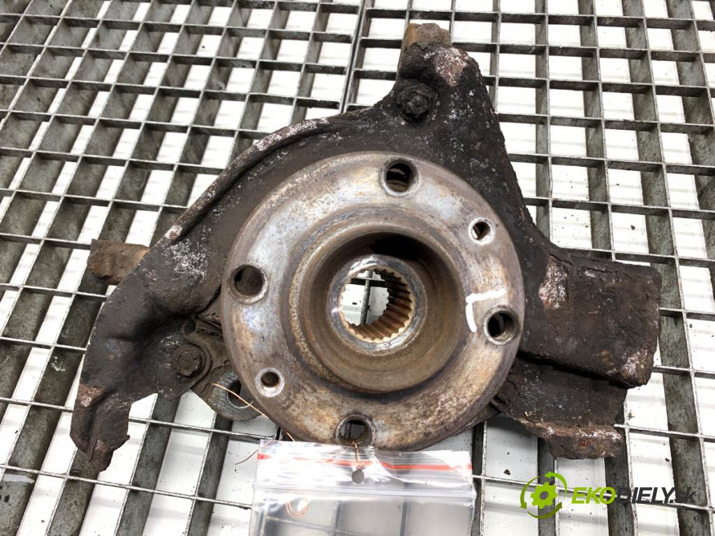 FIAT BRAVO II liftback 2009 88 kW 1.4 T-Jet (198AXG1B) 1368 náboj levý přední část 