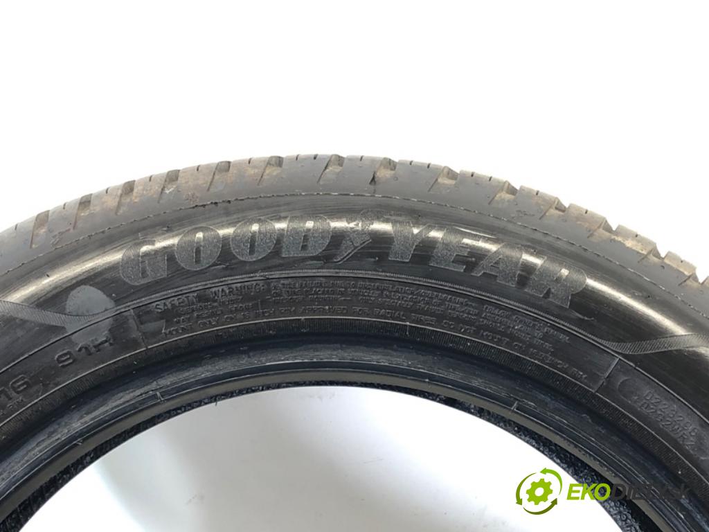 --- ---      PNEUMATIKY: PARA: VÍCENÁ SEZÓNA: 195/55 16" GOODYEAR