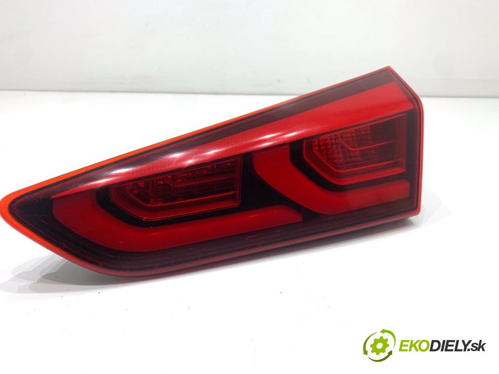HYUNDAI i20 II liftback 2015 74 kW 1.4 1368 Svetlo zad pravá vnútorná 92404-C8100 (Kľučka dverí ostatné)