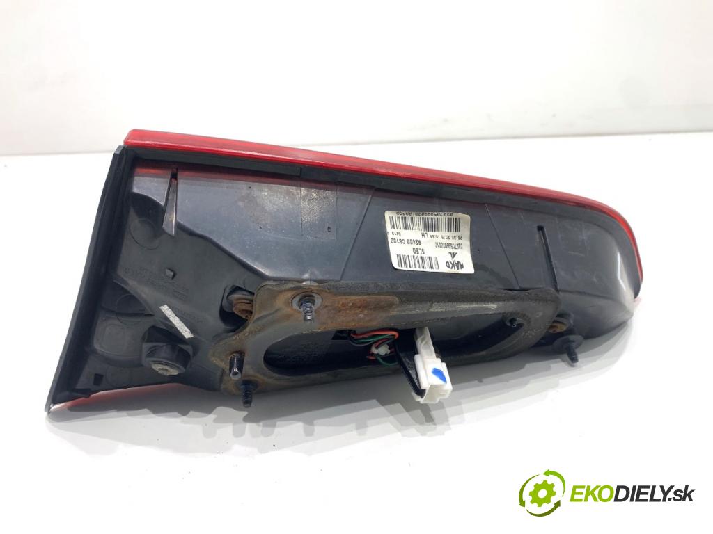 HYUNDAI i20 II liftback 2015 74 kW 1.4 1368 Svetlo zad ľavá strana vnútorná 92403C8100 (Kľučka dverí ostatné)