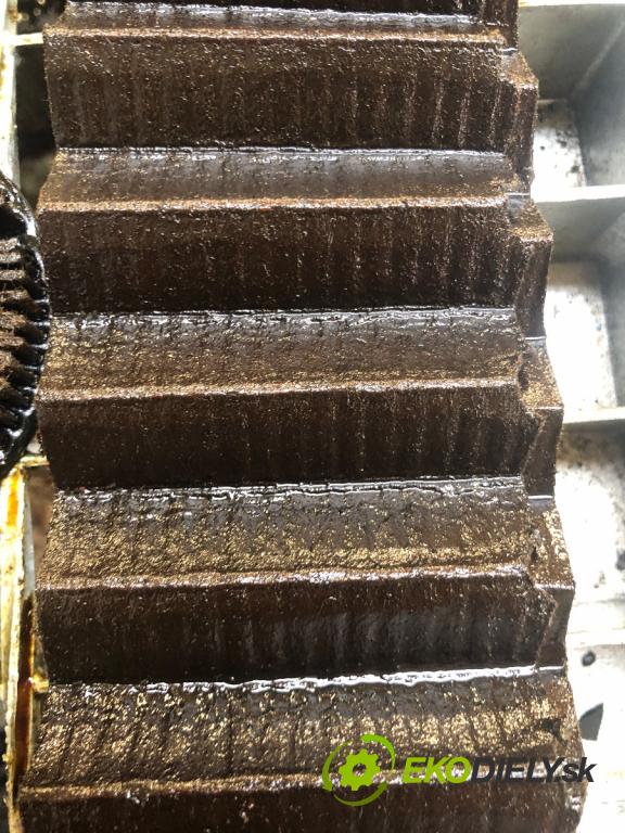 VOLVO S90 II sedan 2019 223 kW T8 Hybrid AWD 1969 Motor (Motor)