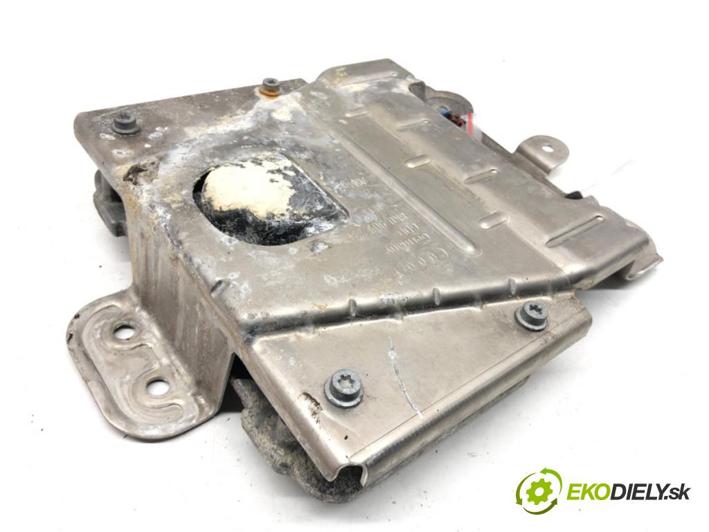 AUDI A7 4G liftback 2015 412 kW RS7 quattro 3993 Modul servočerpadlo 8K0907144M (Riadiaca jednotka ostatné)