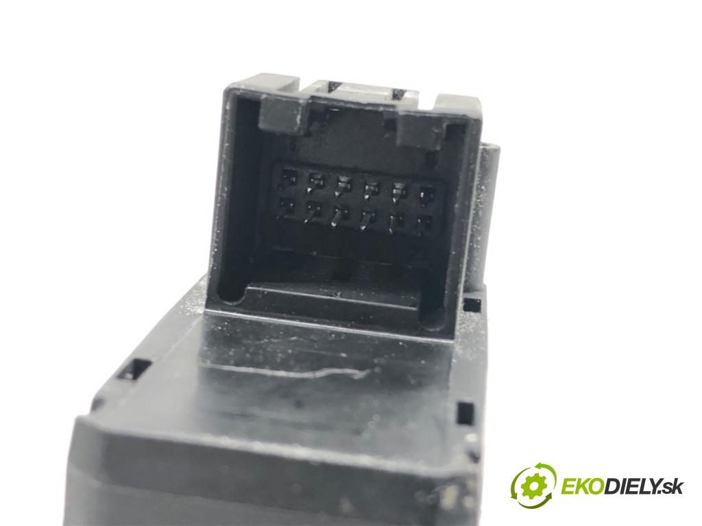 AUDI A7 4G liftback 2015 412 kW RS7 quattro 3993 Spínač brzdy ručnej brzdy 4G1927225B (Prepínacie páčky pod volantom)