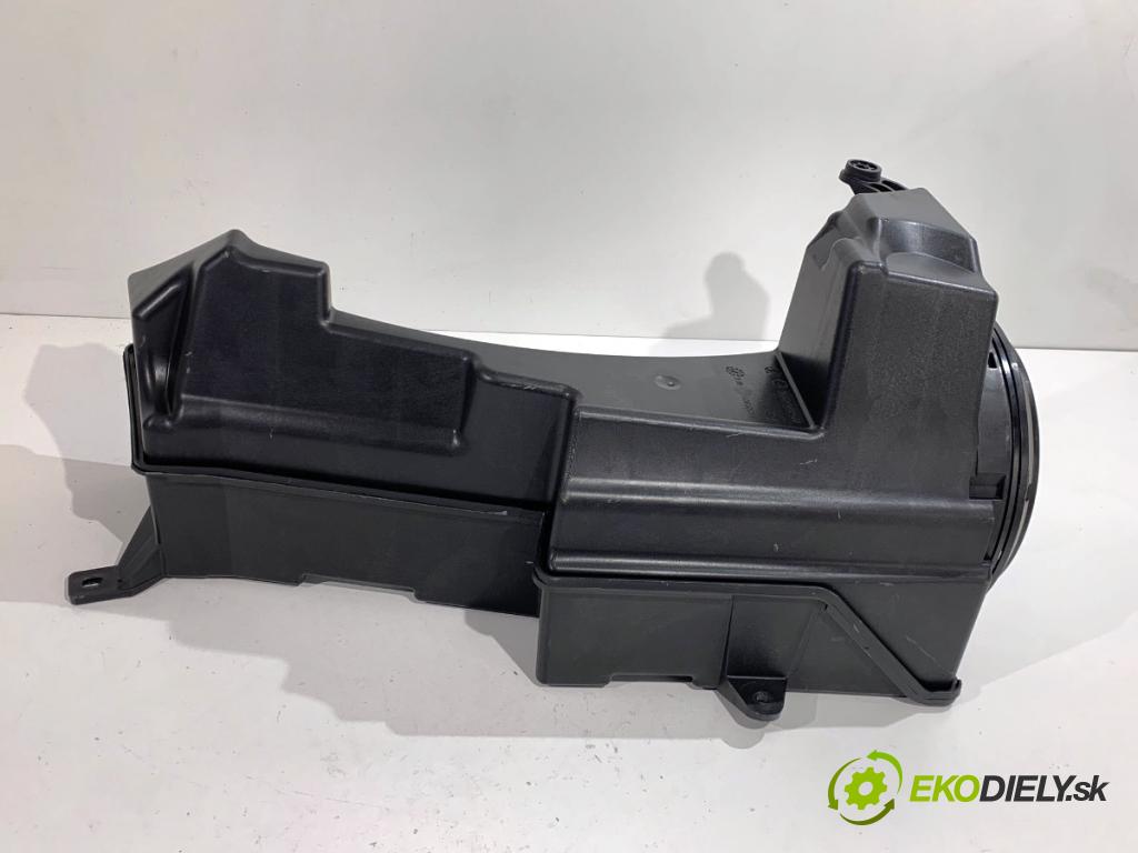 AUDI A7 4G liftback 2015 412 kW RS7 quattro 3993 subwoofer 4G9035621 (Audio zariadenie)