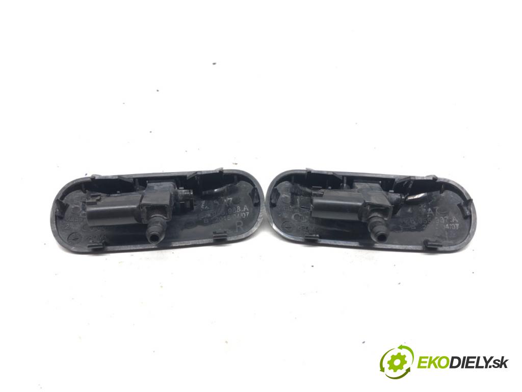 AUDI A7 4G liftback 2015 412 kW RS7 quattro 3993 ostrekovač ostrekovačov 4G8955987A