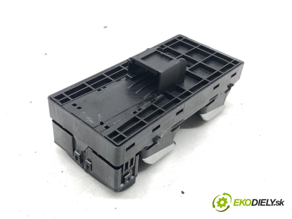 AUDI A7 4G liftback 2015 412 kW RS7 quattro 3993 Prepínač okien 4G0959851 (Prepínacie páčky pod volantom)