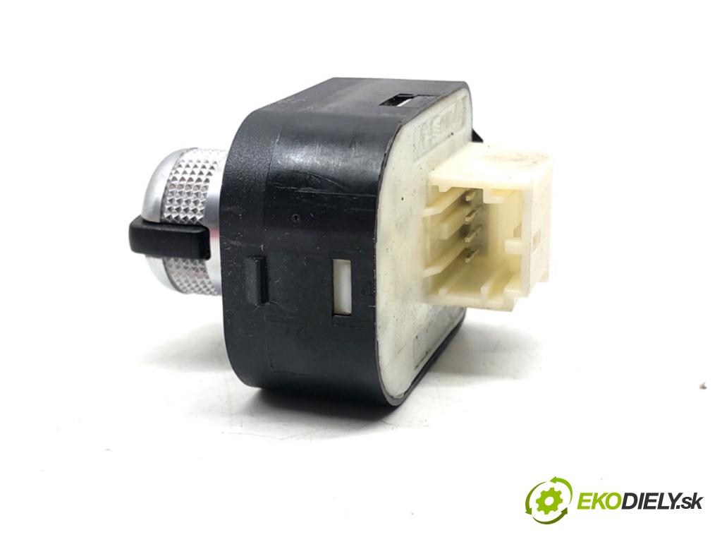 AUDI A7 4G liftback 2015 412 kW RS7 quattro 3993 Prepínač nastavenia spätných zrkadiel 4H0959565 (Prepínacie páčky pod volantom)