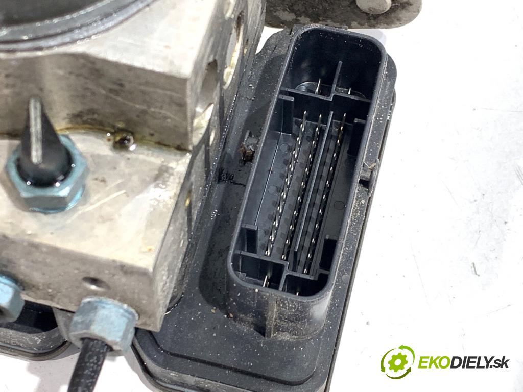 AUDI A7 4G liftback 2015 412 kW RS7 quattro 3993 Pumpa ABS 4G0614517AM (Pumpa ABS)