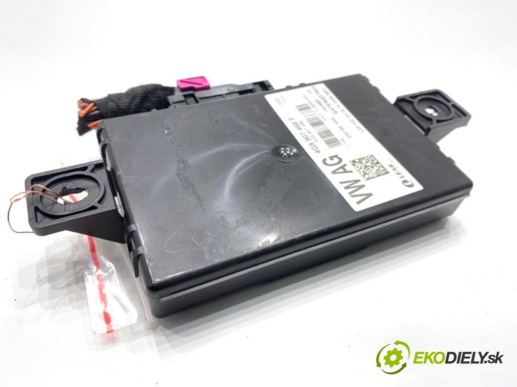 AUDI A7 4G liftback 2015 412 kW RS7 quattro 3993 Modul GATEWAY 4G8907468F