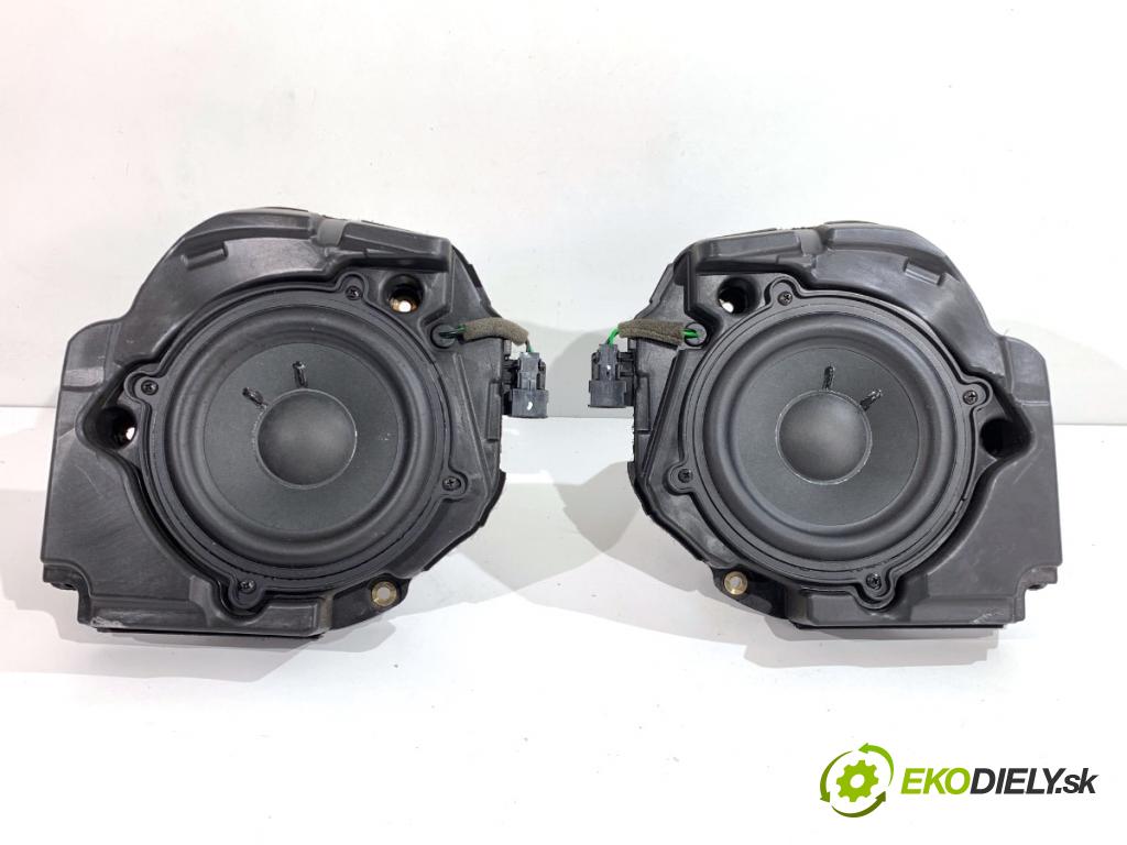 AUDI A7 4G liftback 2015 412 kW RS7 quattro 3993 reproduktory 4G8035300 4G8035301
