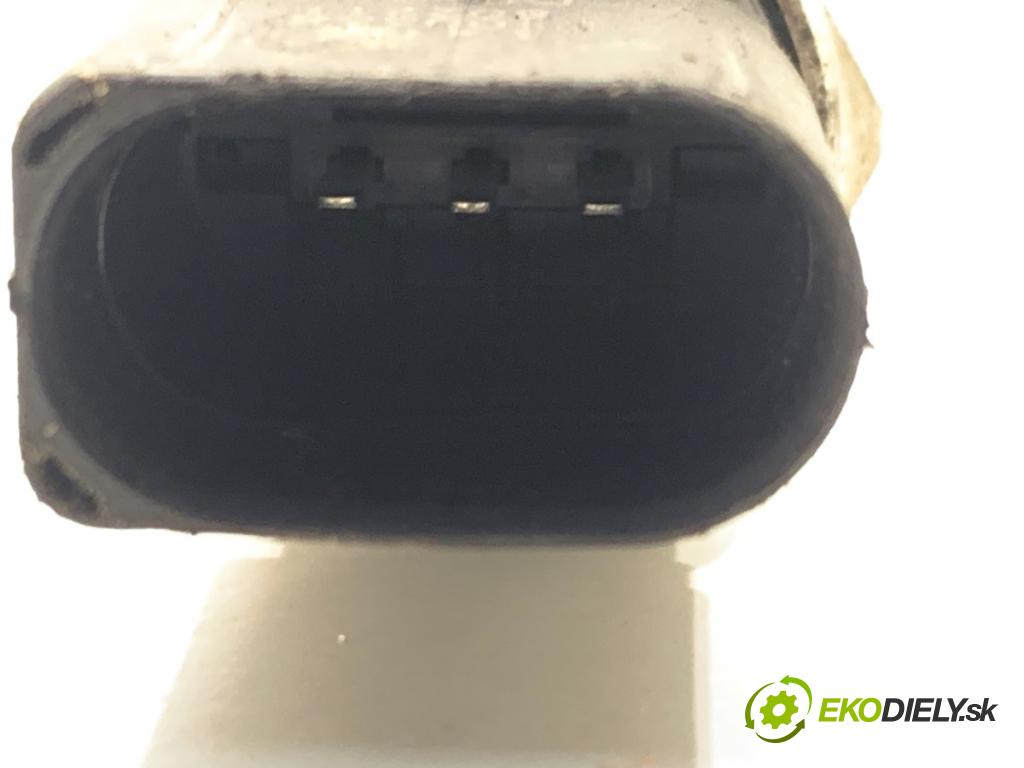 AUDI A7 4G liftback 2015 412 kW RS7 quattro 3993 Snímač klimatizácie 4H0959126A (Snímač klimatizácie)