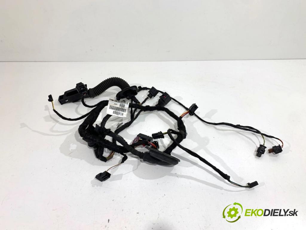 AUDI A7 4G liftback 2015 412 kW RS7 quattro 3993 káblovačka dveře zadní část levý 4G8971687BP