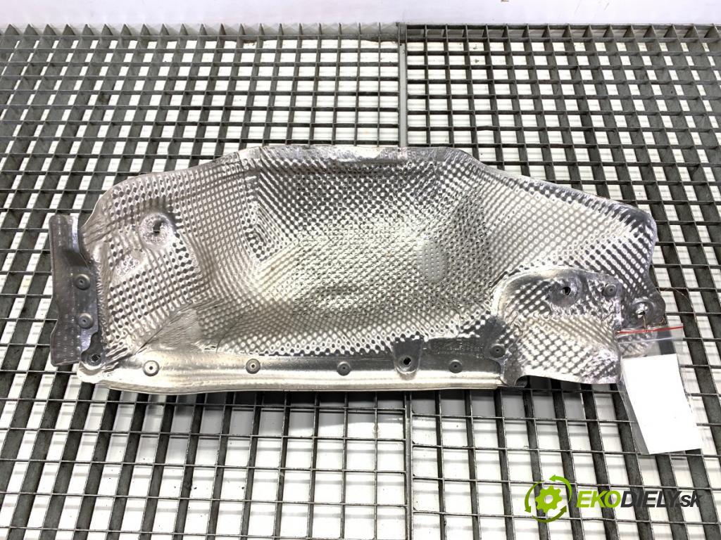 AUDI A7 4G liftback 2015 412 kW RS7 quattro 3993 clona termický 