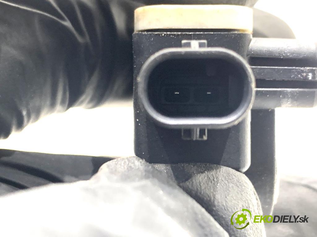 AUDI A7 4G liftback 2015 412 kW RS7 quattro 3993 Snímač nárazu 4H0959651A (Snímač nárazu)