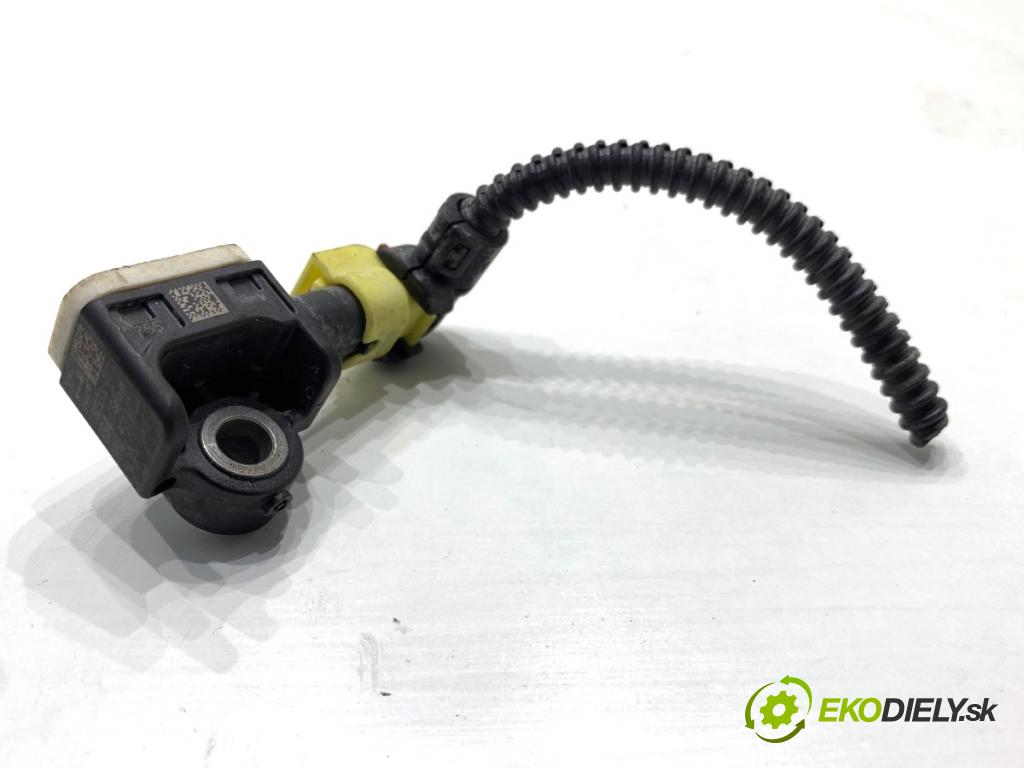 AUDI A7 4G liftback 2015 412 kW RS7 quattro 3993 Snímač nárazu 4H0959651A (Snímač nárazu)