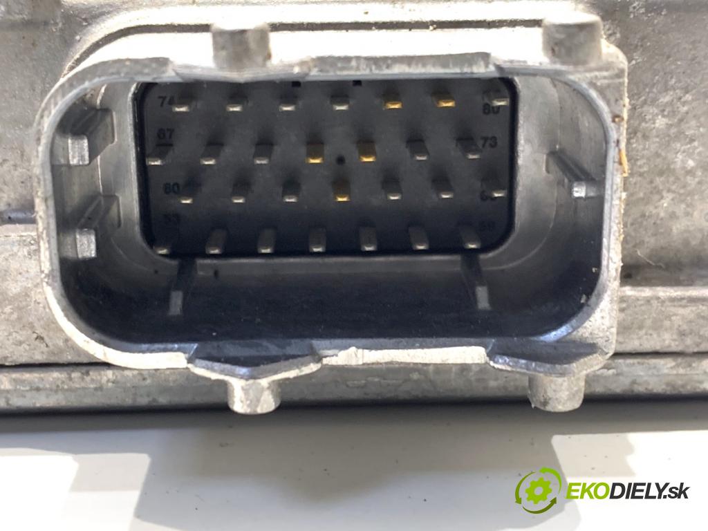 AUDI A7 4G liftback 2015 412 kW RS7 quattro 3993 Modul nápravy 4H0907145B