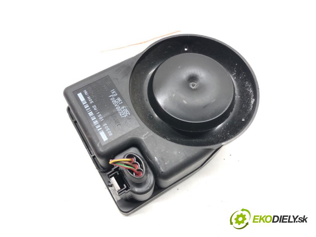 AUDI A7 4G liftback 2015 412 kW RS7 quattro 3993 Siréna alarm 1K0951605C