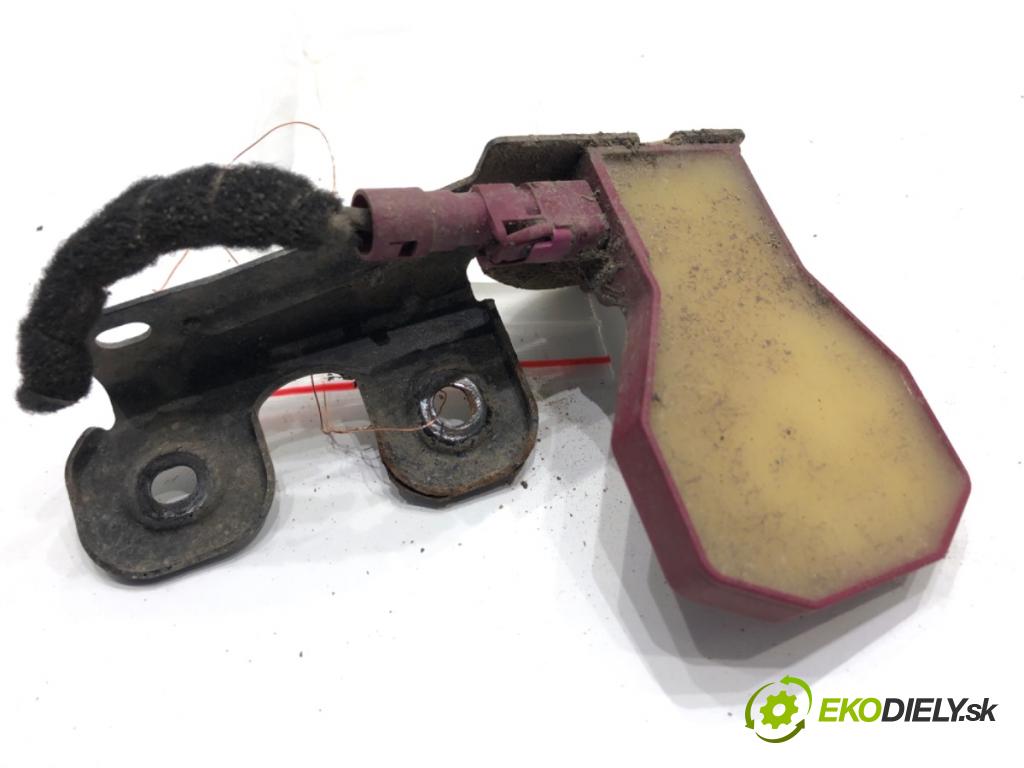 AUDI A7 4G liftback 2015 412 kW RS7 quattro 3993 Zosilňovač Antenní: 4M0035507 (Zosilňovač)