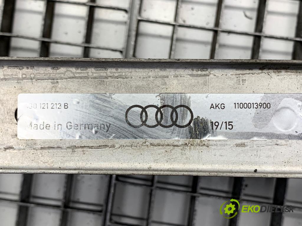 AUDI A7 4G liftback 2015 412 kW RS7 quattro 3993 DALŠÍ: chladič vody 4G0121212B