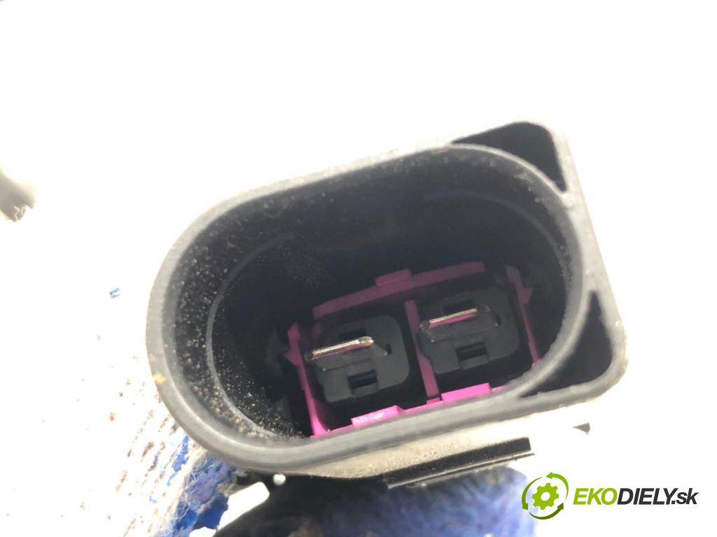 AUDI A7 4G liftback 2015 412 kW RS7 quattro 3993 Pumpa PNEUMATICKÉ: 079959231E