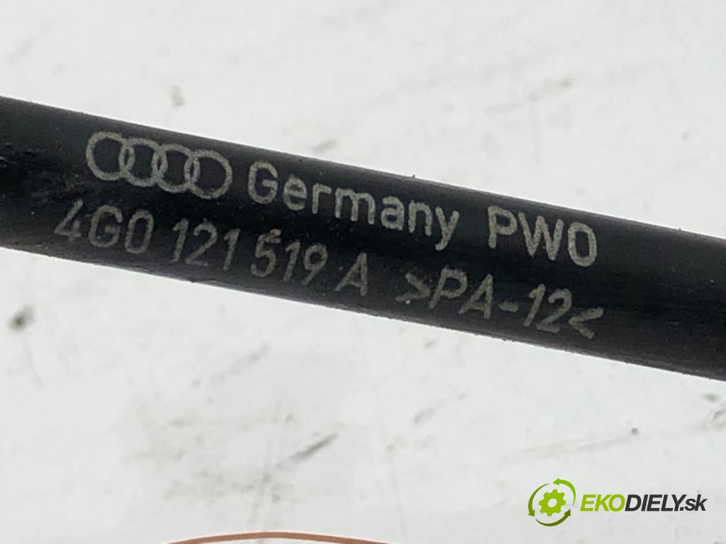 AUDI A7 4G liftback 2015 412 kW RS7 quattro 3993 Rúrka chladiča vody 4G0121519A