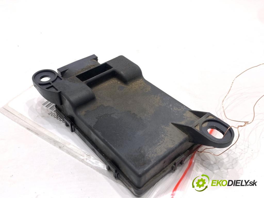AUDI A7 4G liftback 2015 412 kW RS7 quattro 3993 Modul TPMS 4H0907273B