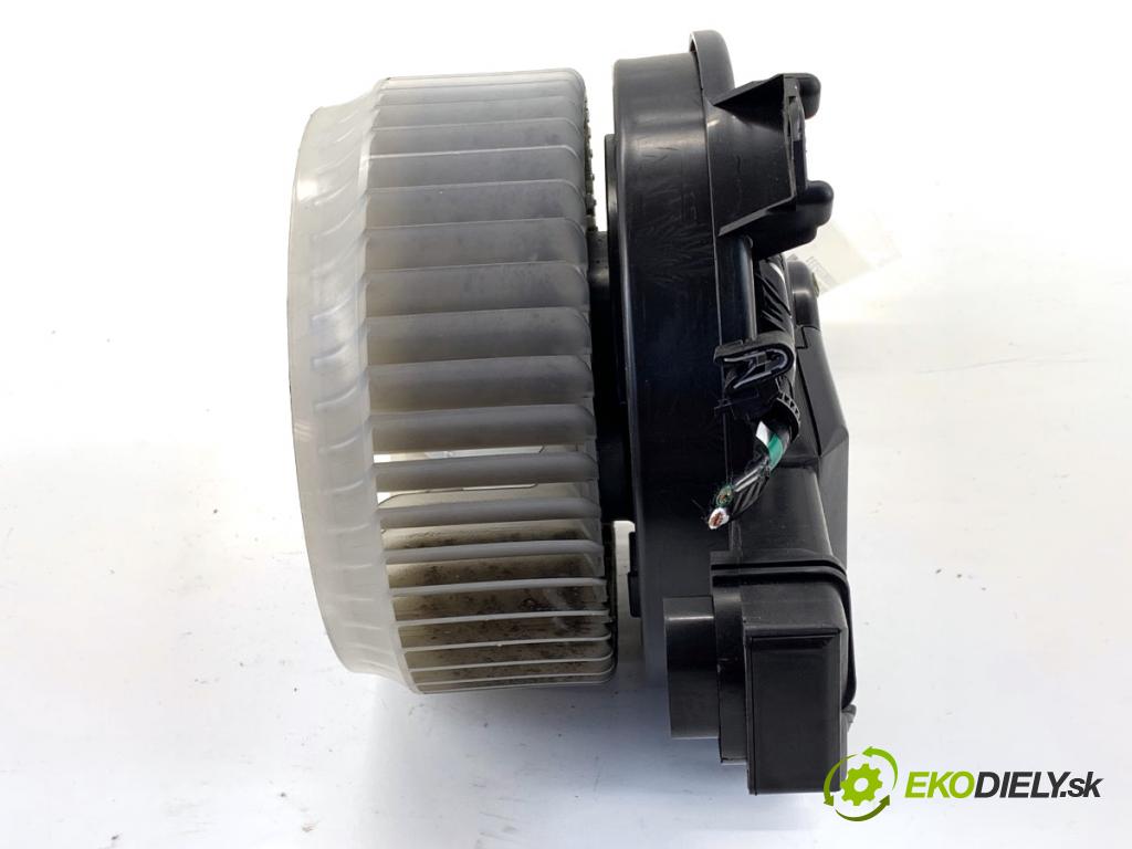 HONDA CIVIC IX sedan 2015 104 kW 1.8 (FB2) 1799 ventilátor kúrenia