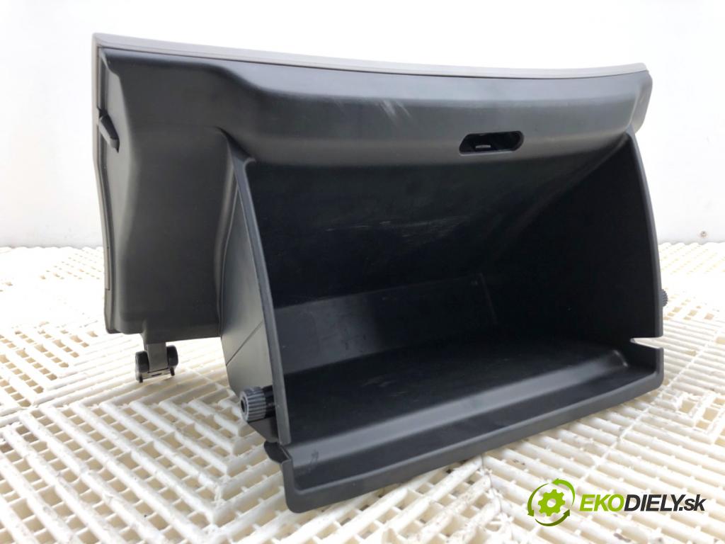 HONDA CIVIC IX sedan 2015 104 kW 1.8 (FB2) 1799 Priehradka, kastlík spolujazdca  (Priehradka (kastlík))