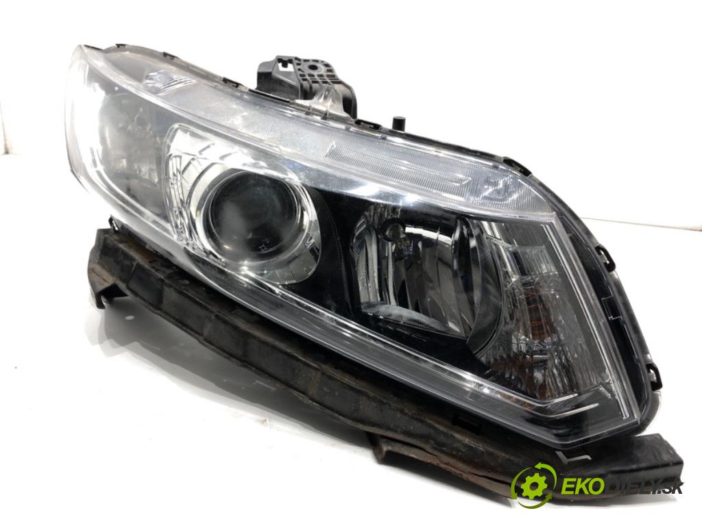 HONDA CIVIC IX sedan 2015 104 kW 1.8 (FB2) 1799 světlomet pravý přední část 