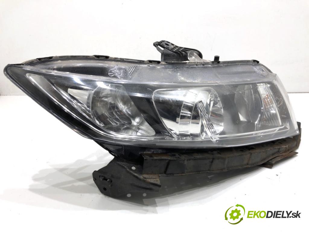 HONDA CIVIC IX sedan 2015 104 kW 1.8 (FB2) 1799 světlomet pravý přední část