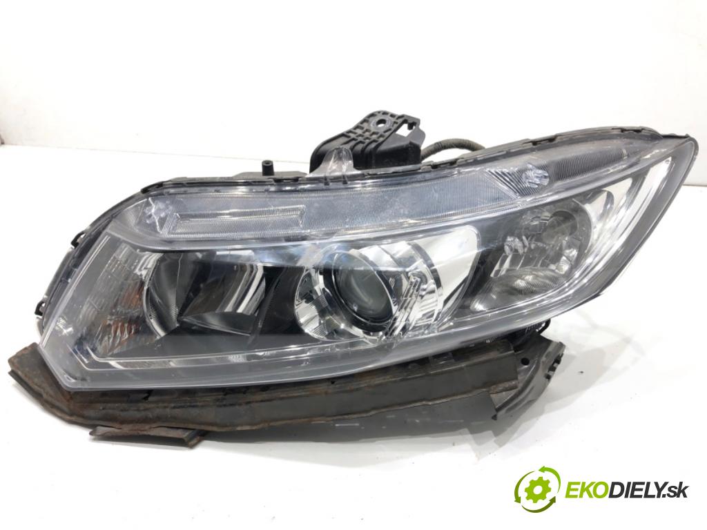 HONDA CIVIC IX sedan 2015 104 kW 1.8 (FB2) 1799 světlomet levý přední část 