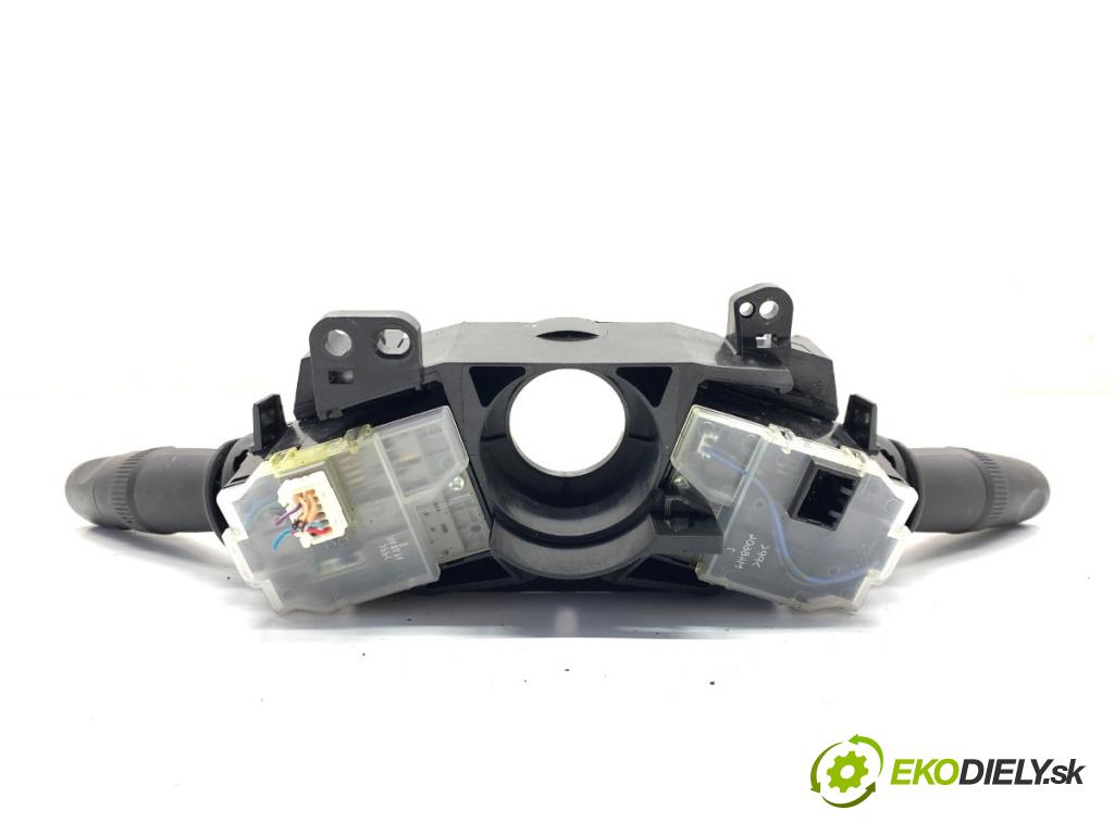 HONDA CIVIC IX sedan 2015 104 kW 1.8 (FB2) 1799 Prepínač kombinovaný 35250-T2A-H211-M1 (Prepínacie páčky pod volantom)