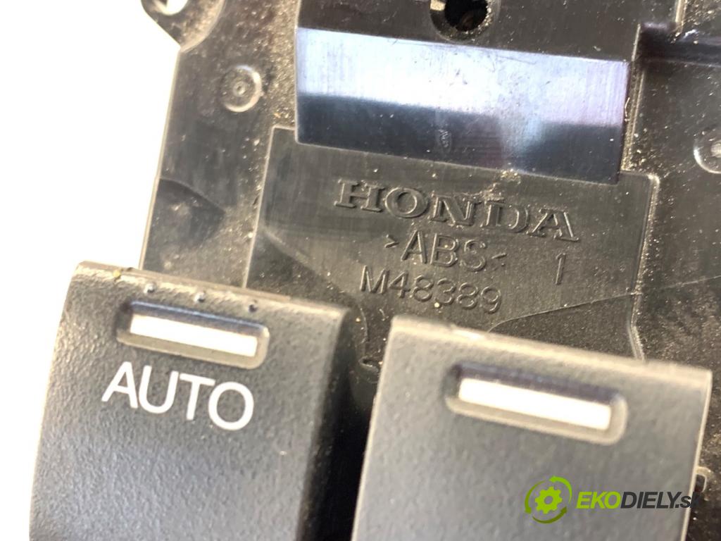 HONDA CIVIC IX sedan 2015 104 kW 1.8 (FB2) 1799 Prepínač okien M48389 (Prepínacie páčky pod volantom)