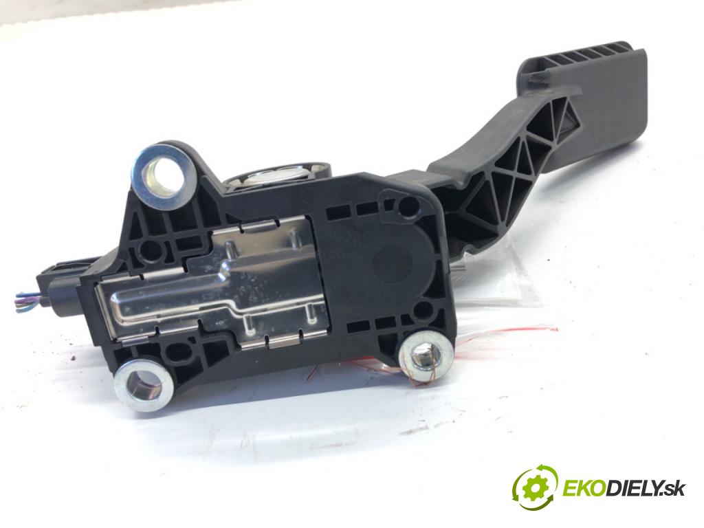 HONDA CIVIC IX sedan 2015 104 kW 1.8 (FB2) 1799 Potenciometer plynu  (Potenciometer plynového pedálu)