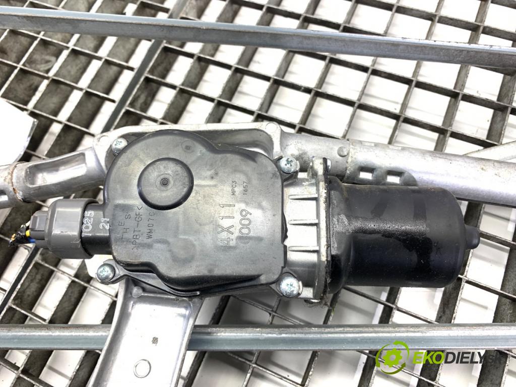 HONDA CIVIC IX sedan 2015 104 kW 1.8 (FB2) 1799 mechanismus stěračů přední část  (Motorek stěračů přední)