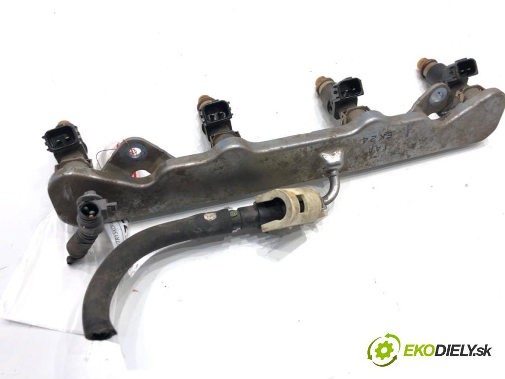 HONDA CIVIC IX sedan 2015 104 kW 1.8 (FB2) 1799 Lišta vstrekovacia  (Vstrekovacia lišta)